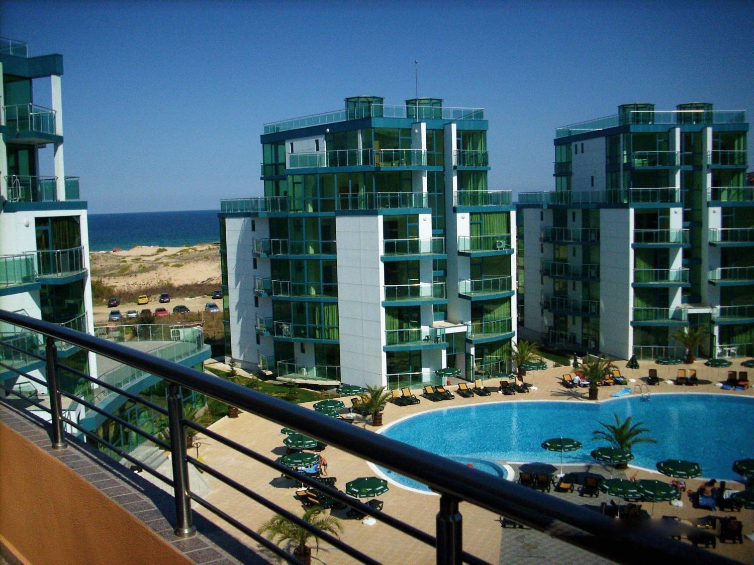 Hotel Venecia Primorsko Exterior photo