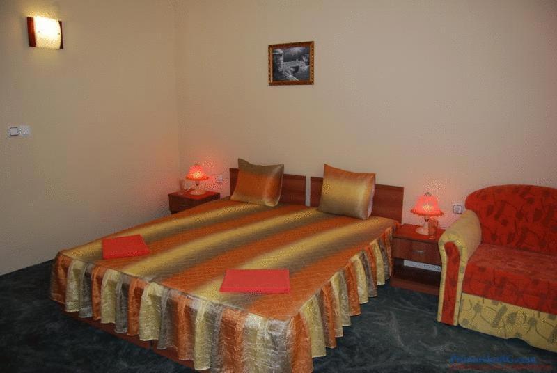 Hotel Venecia Primorsko Exterior photo